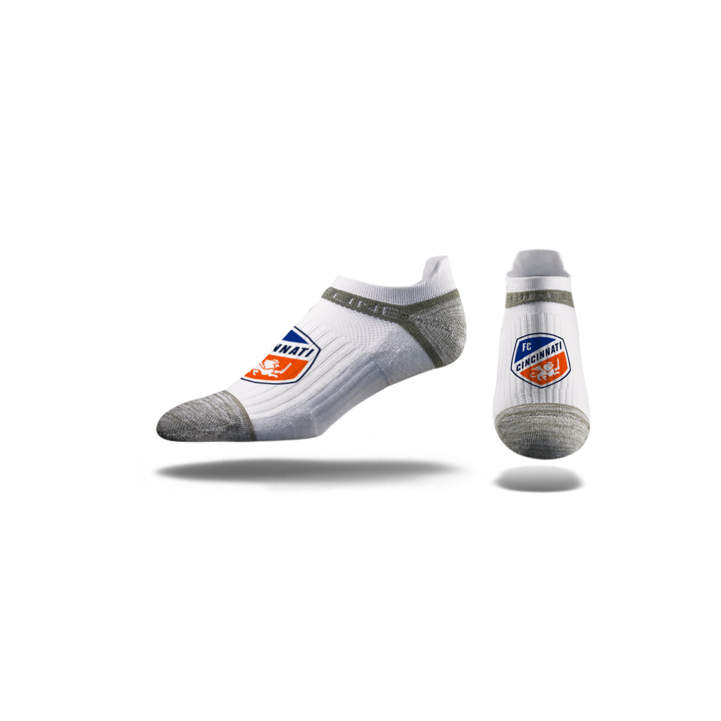 FC Cincinnati | Premium Low | Primary Logo White | N02427661ML