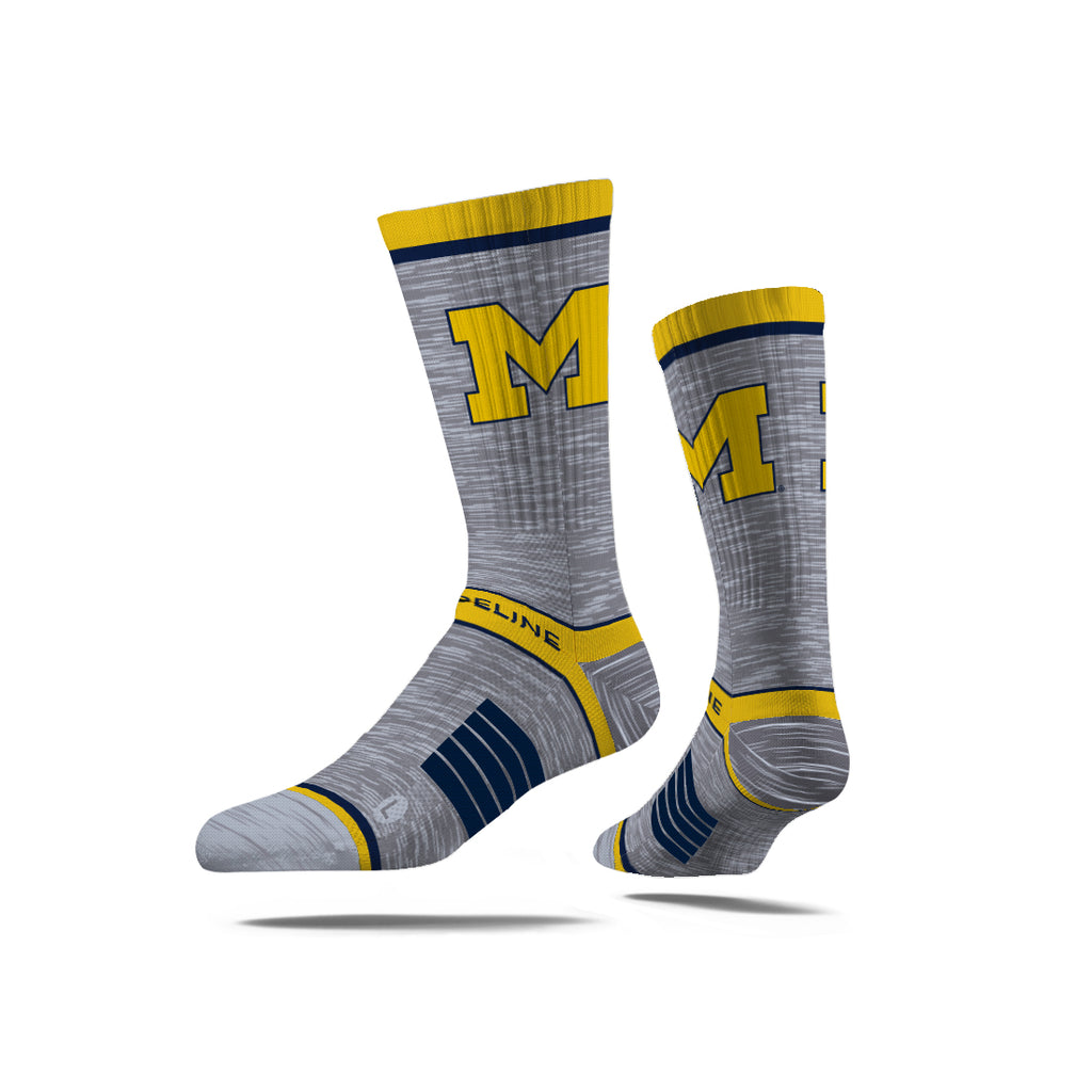 University of Michigan | Premium Wool Knit | NCAA | N02057290ML